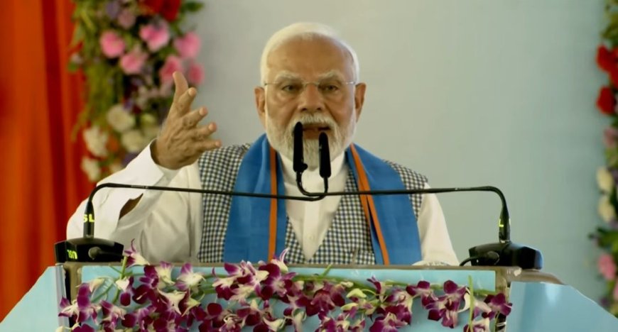 लालटेन और पंजे वाले कहते हैं परिवार का साथ, परिवार का विकास – प्रधानमंत्री नरेंद्र मोदी