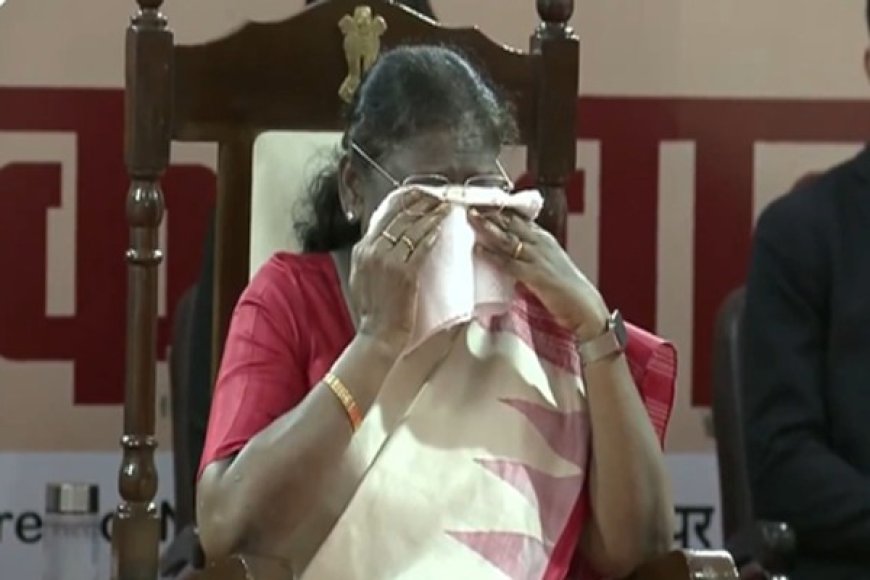 देहरादून में अपने जन्मदिन पर दृष्टिबाधित छात्रों का गीत सुनकर भावुक हो गईं राष्ट्रपति द्रौपदी मुर्मू